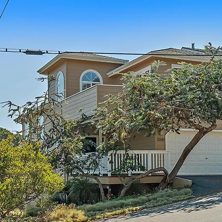 Villa Ridgecrest Retreat